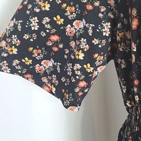 Vibe Black Floral Dress, Ruffled Hem, Size 1X - Picture 5 of 11